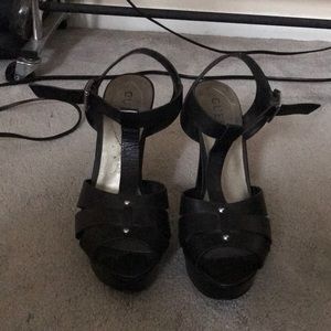Black Guess high heels